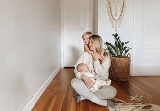 Essential Guide for New Parents: Diaper-changing Techniques And Tips, Nothing Held Back. - Parasol Co