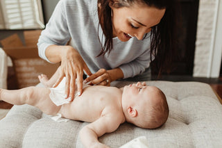How to Change a Diaper - Parasol Co